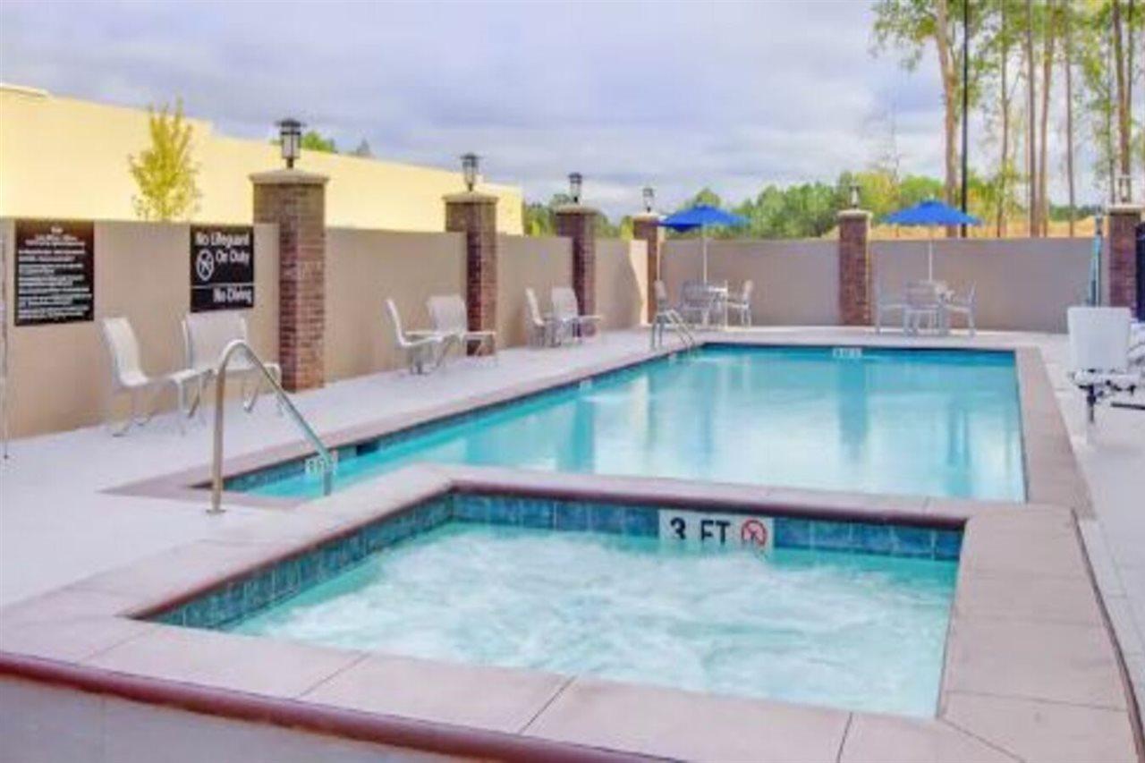 Hampton Inn & Suites Tyler-South Buitenkant foto